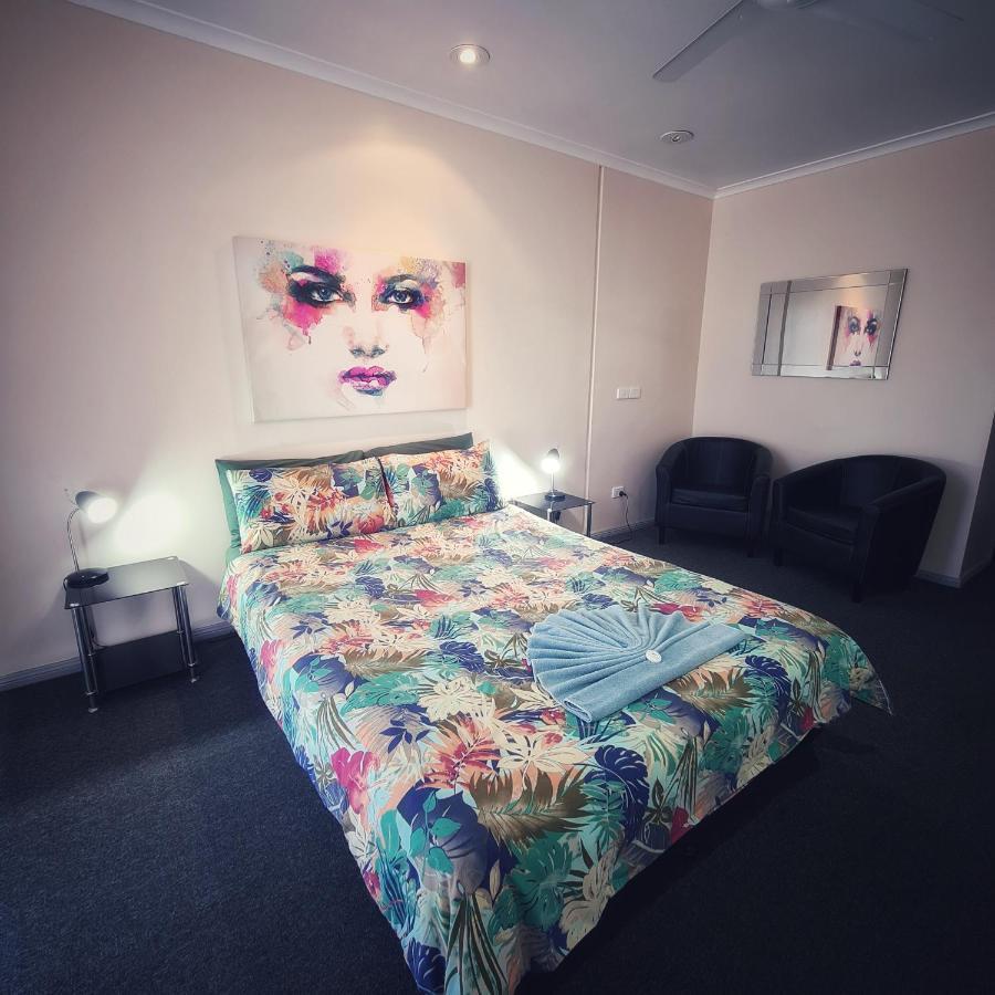Wentworth Central Motor Inn Zewnętrze zdjęcie