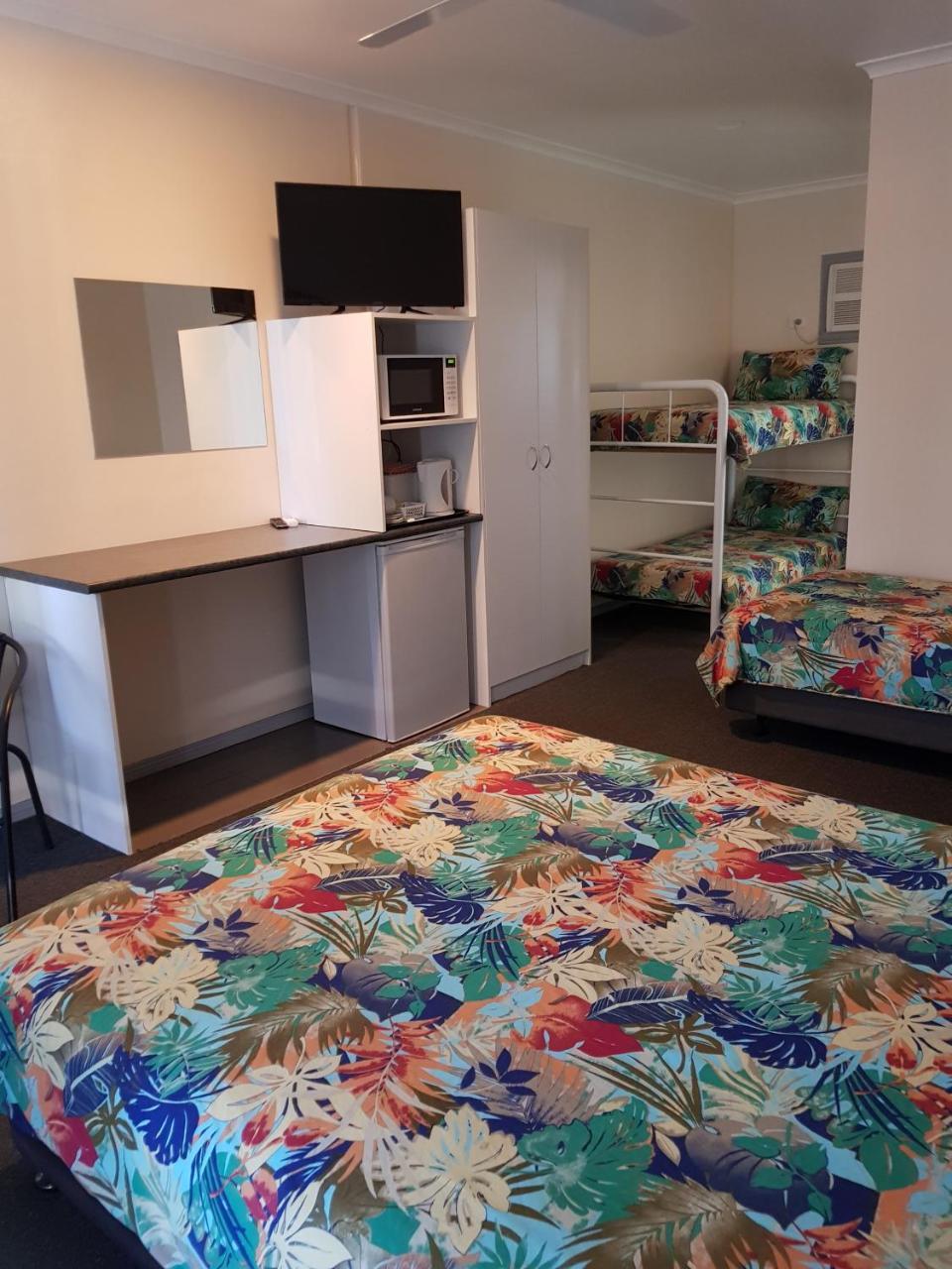 Wentworth Central Motor Inn Zewnętrze zdjęcie