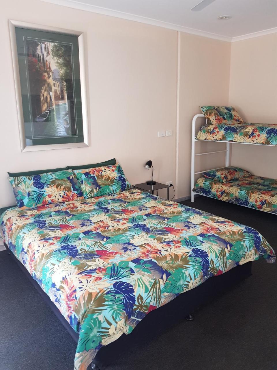 Wentworth Central Motor Inn Zewnętrze zdjęcie