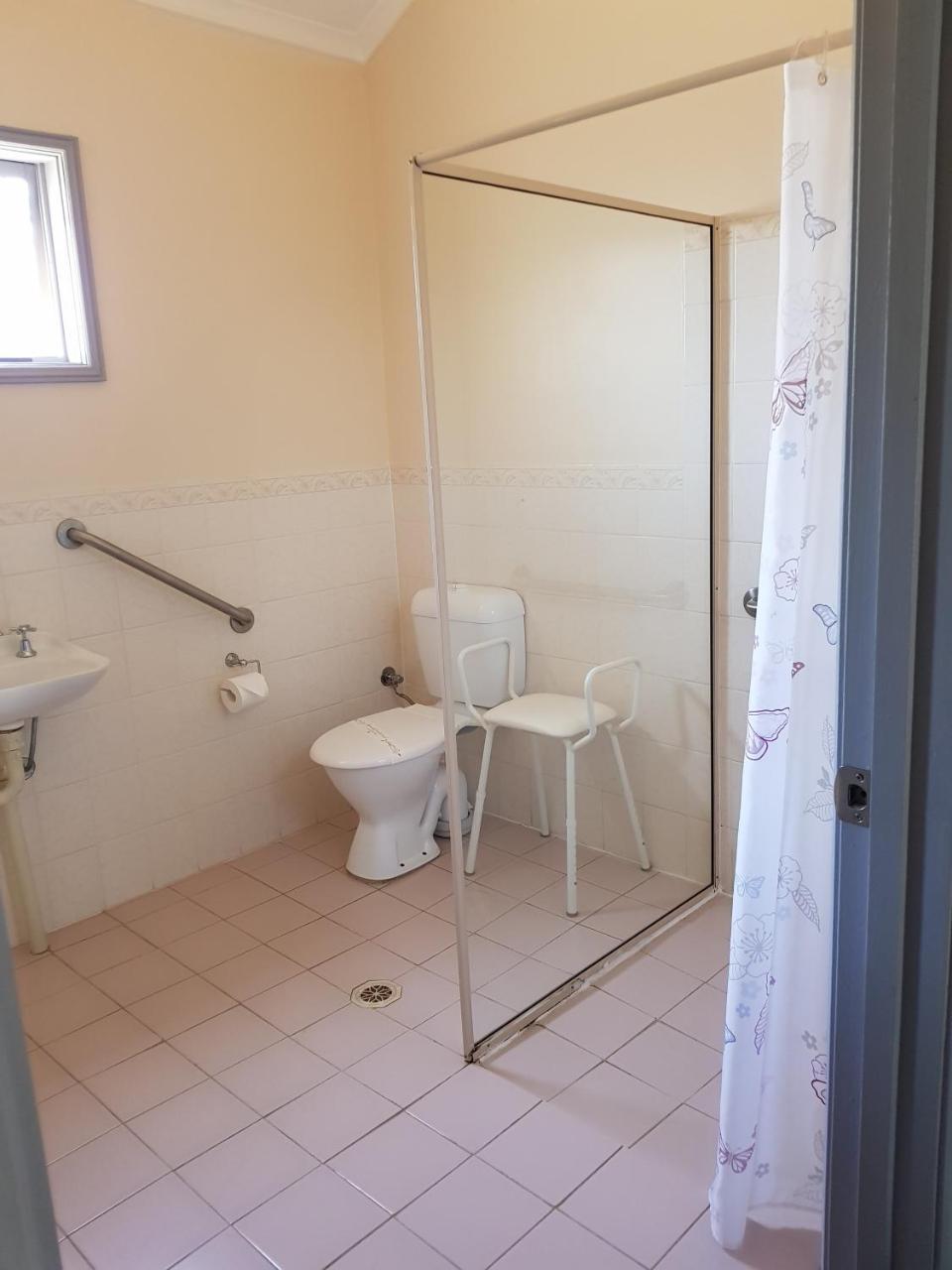 Wentworth Central Motor Inn Zewnętrze zdjęcie